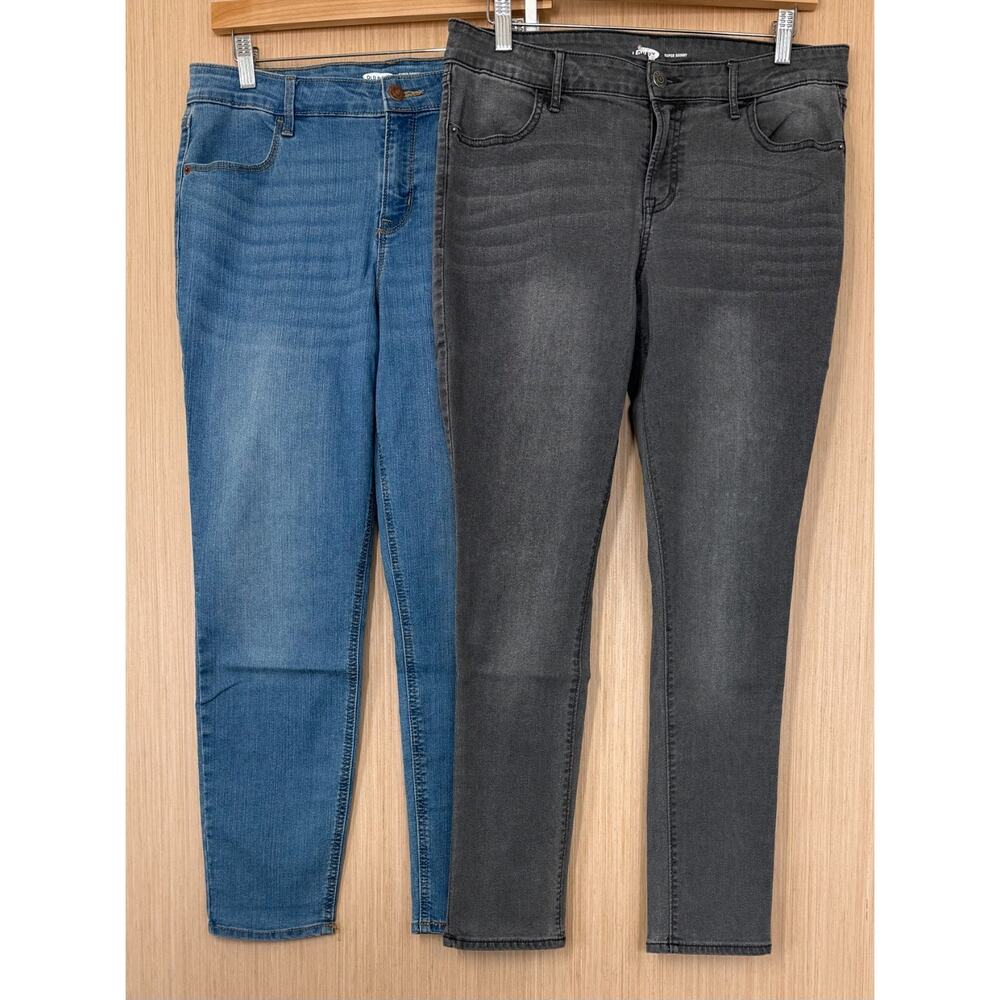 Lot of 2 Old Navy Jeans Super Skinny Mid Rise Womens Size 12 Gray Blue